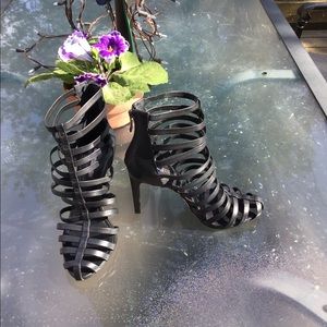 BCBGeneration Women’s Black Leather Stray Heel 8M